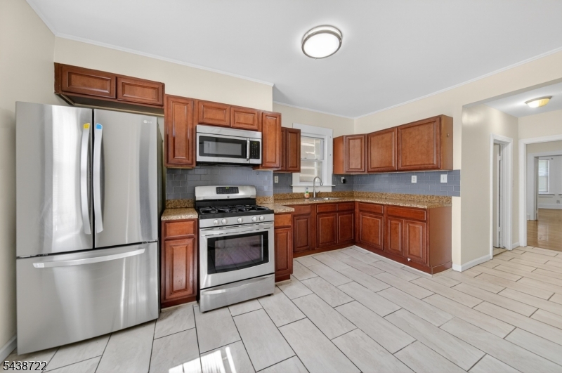 58 South 13th Street, Unit 1 Newark, NJ 07107 - Photo 9 of 16