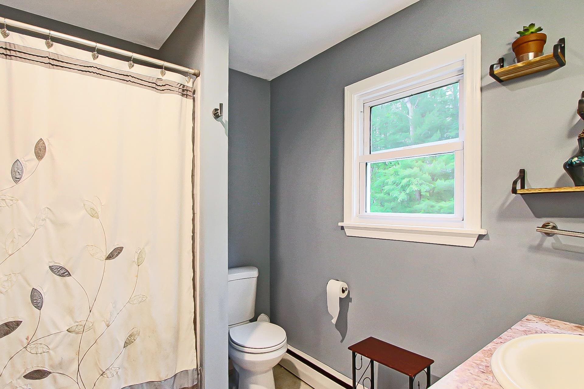 379 Main Dunstable Road Nashua, NH 03062 - Photo 21 of 36