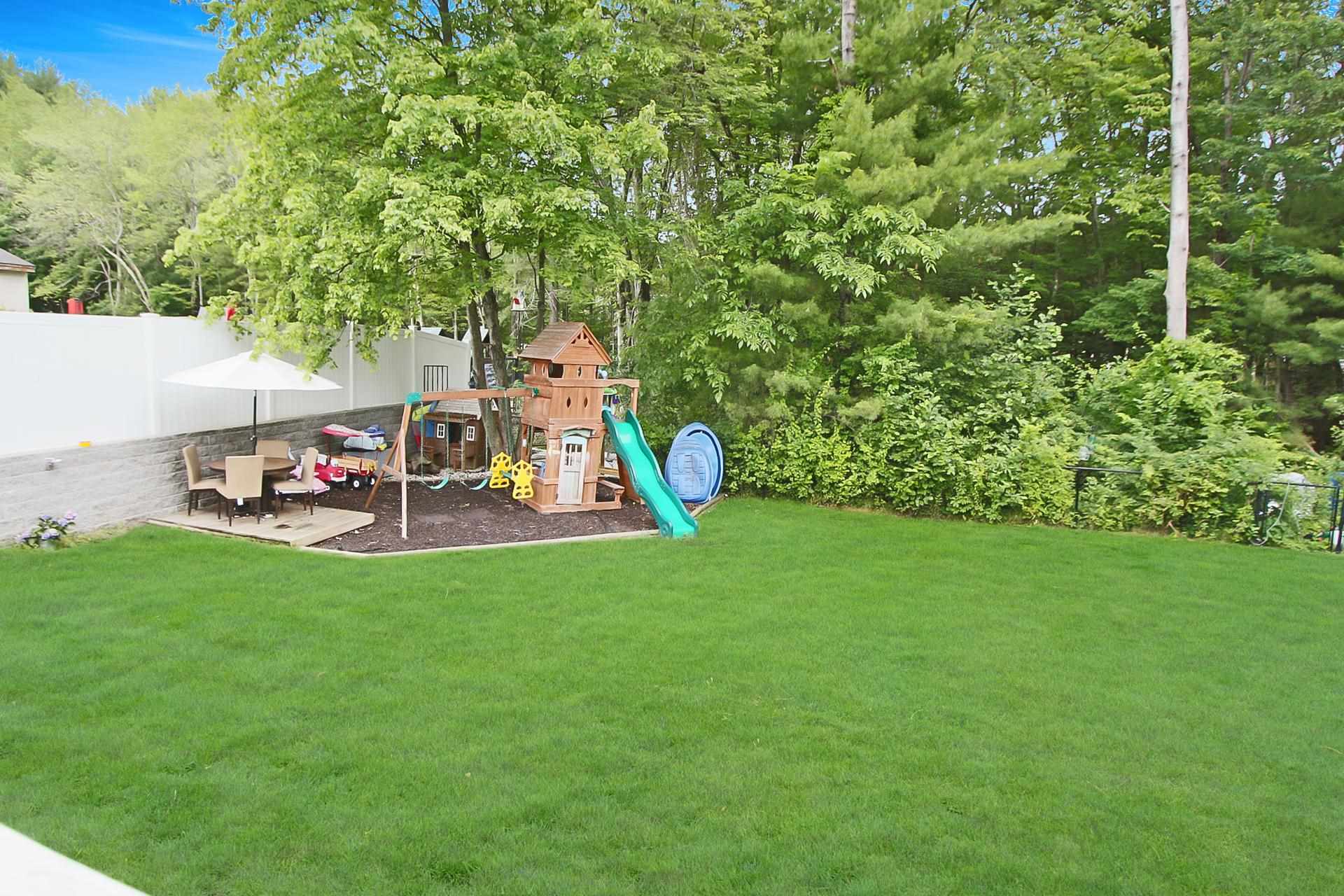379 Main Dunstable Road Nashua, NH 03062 - Photo 33 of 36
