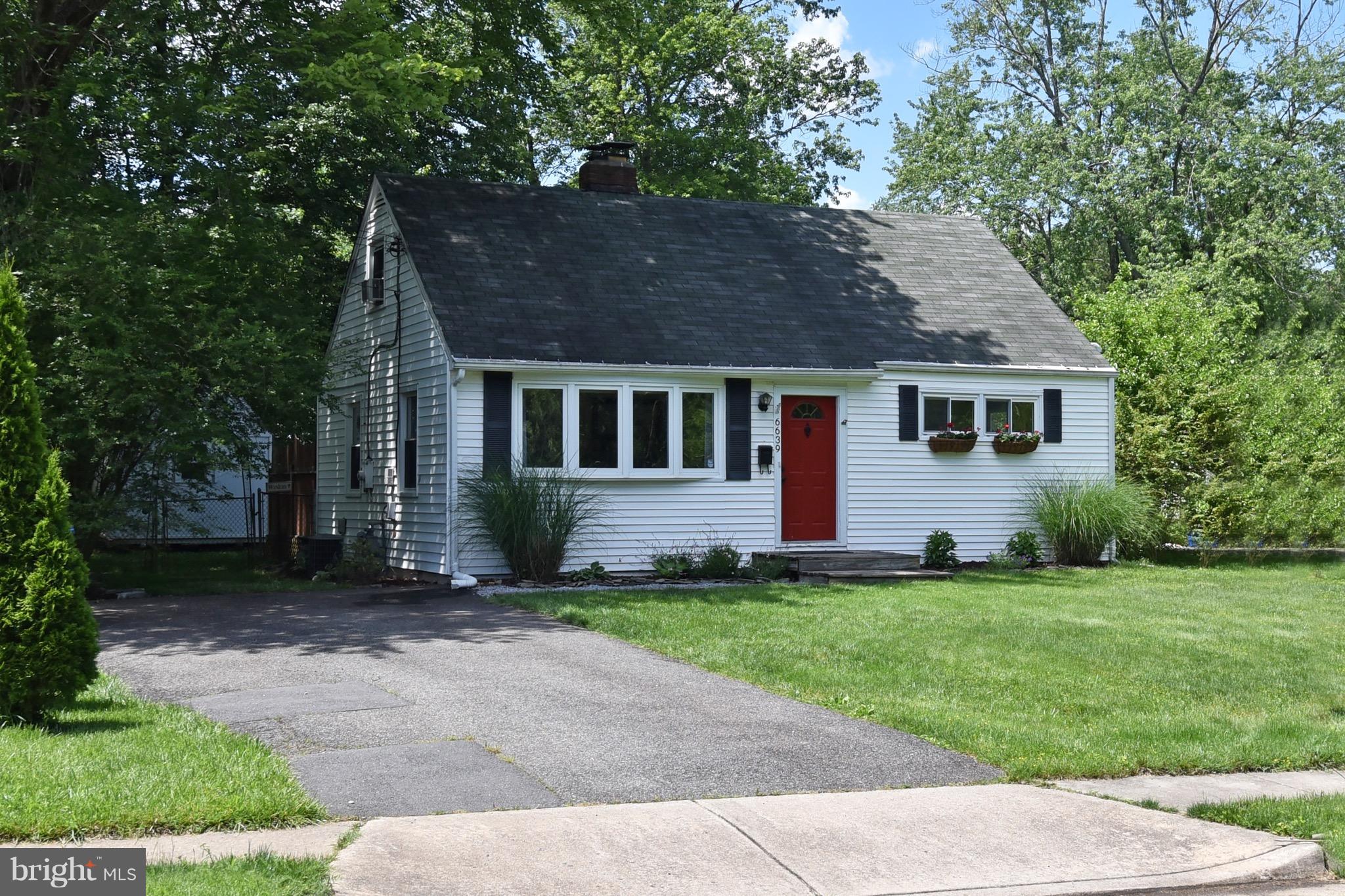 Exterior (Front)