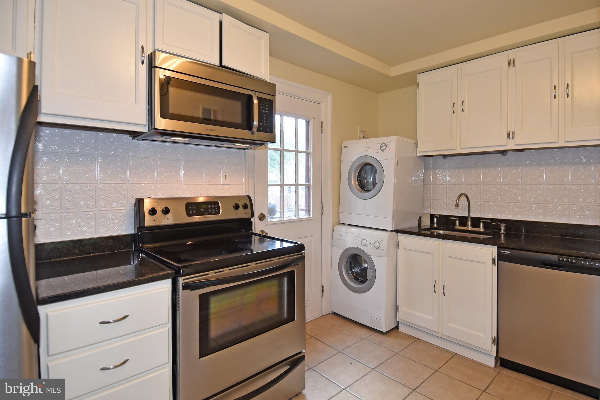 6639 Barrett Road Falls Church, VA 22042 - Photo 13 of 29 Kitchen