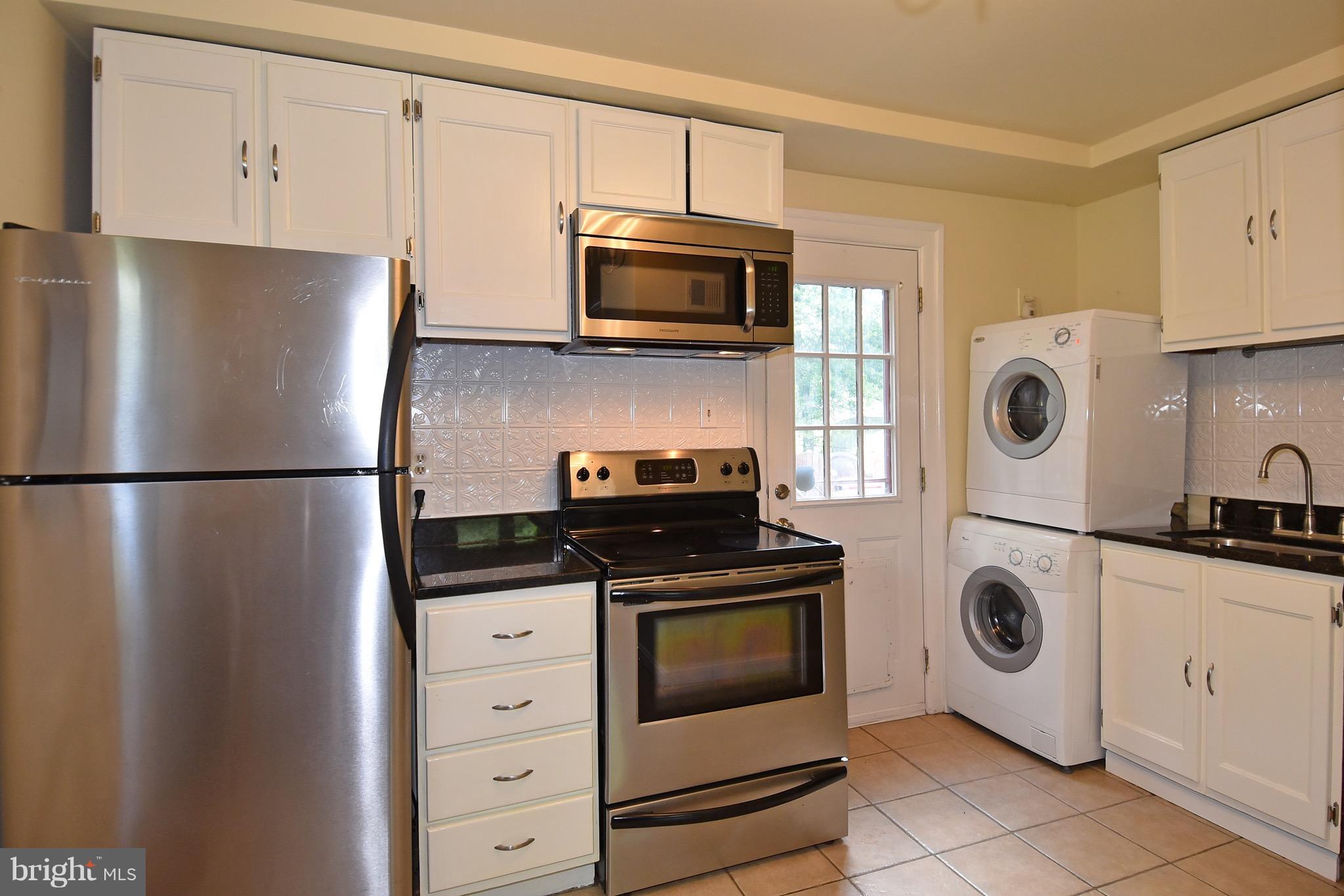 6639 Barrett Road Falls Church, VA 22042 - Photo 14 of 29 Kitchen