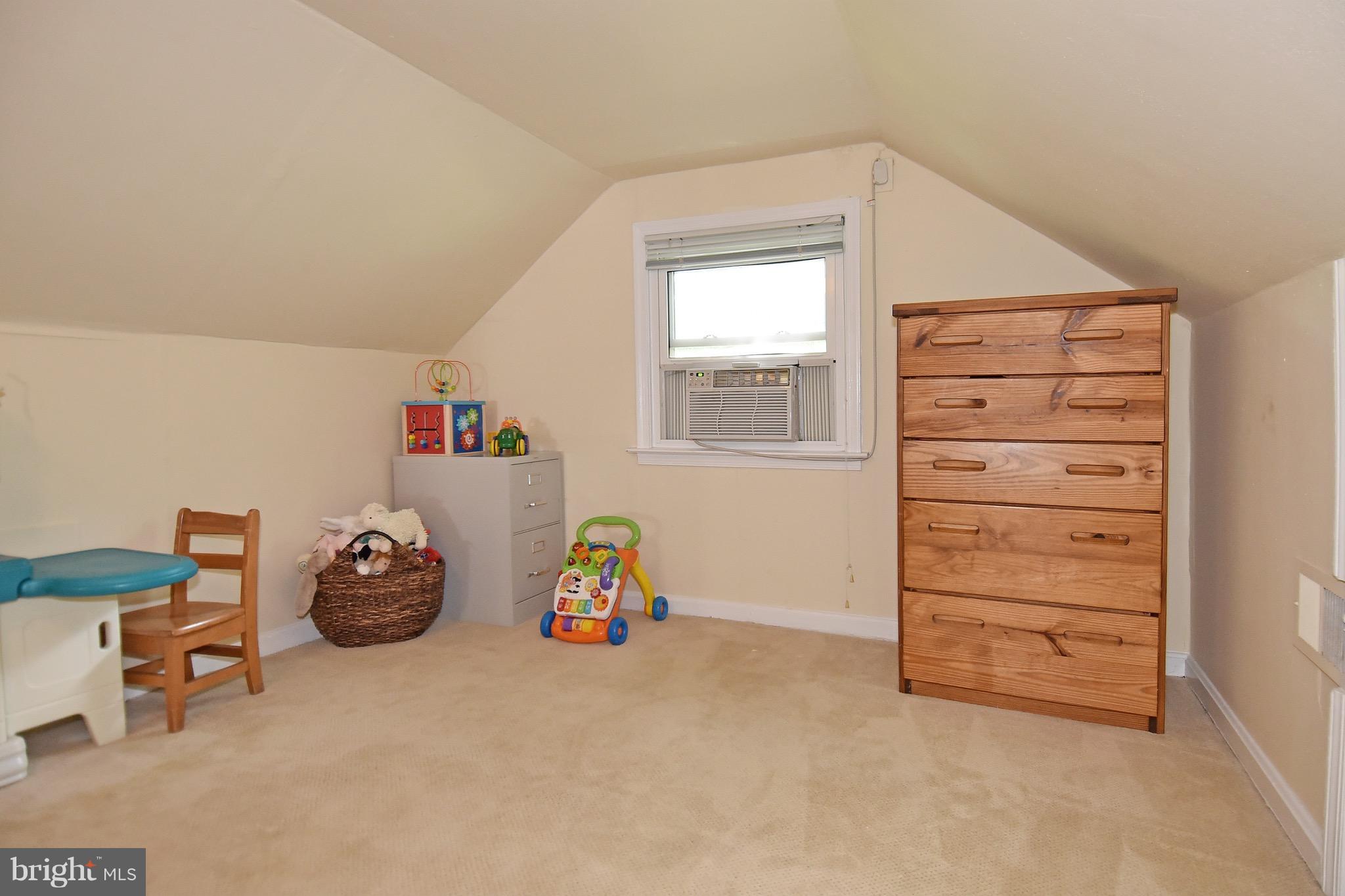 6639 Barrett Road Falls Church, VA 22042 - Photo 22 of 29 Interior (General)