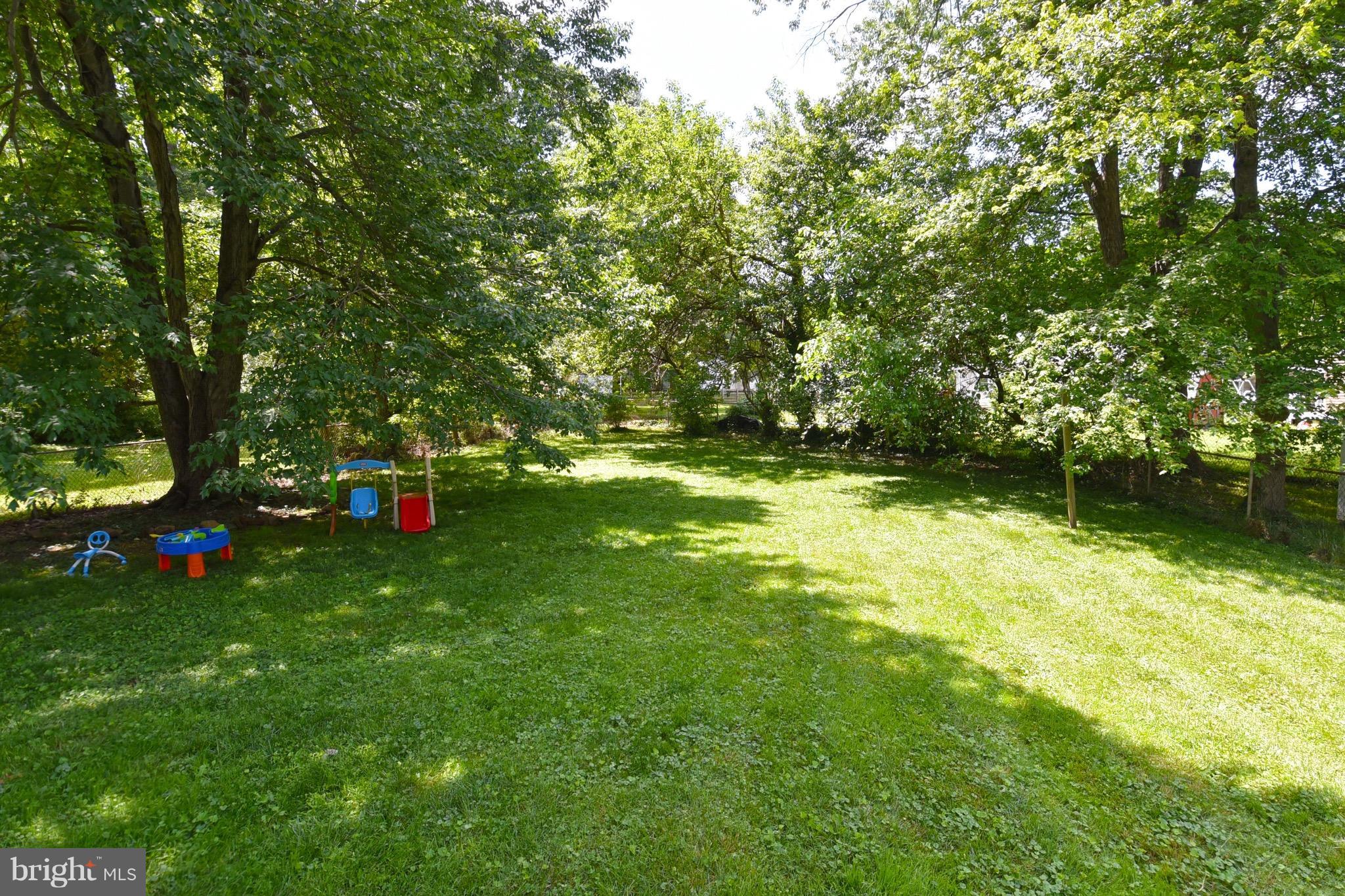 6639 Barrett Road Falls Church, VA 22042 - Photo 26 of 29 Exterior (Rear)