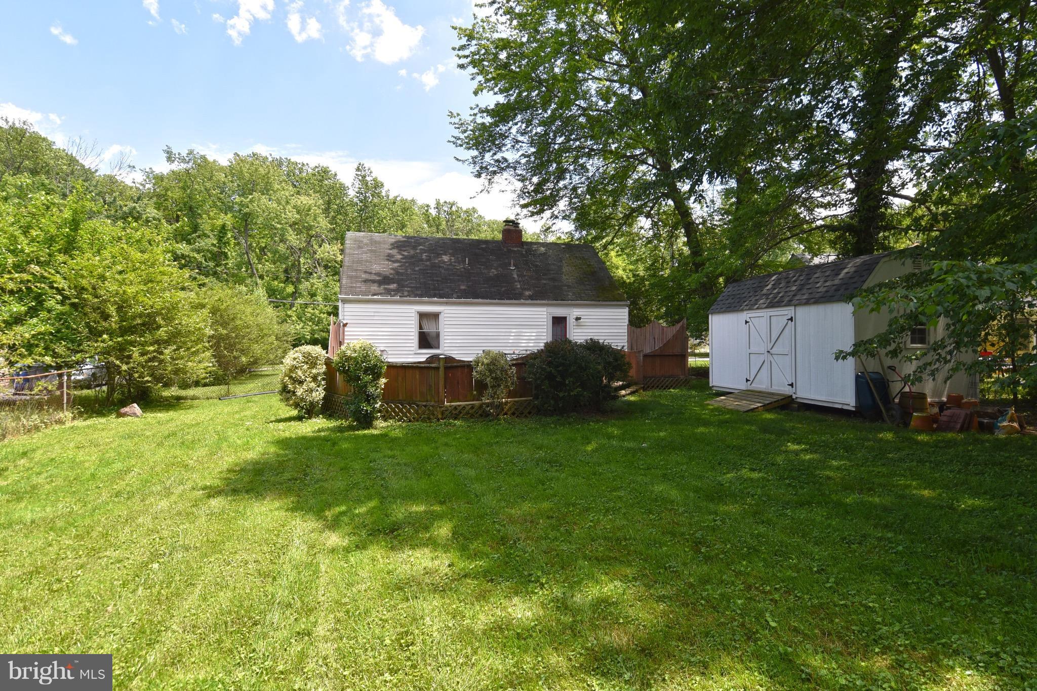 6639 Barrett Road Falls Church, VA 22042 - Photo 28 of 29 Exterior (Rear)