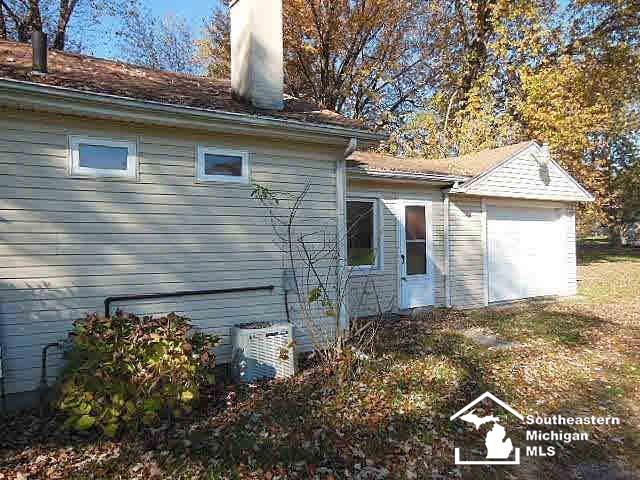 102 West Temperance Road Temperance, MI 48182 - Photo 2 of 15