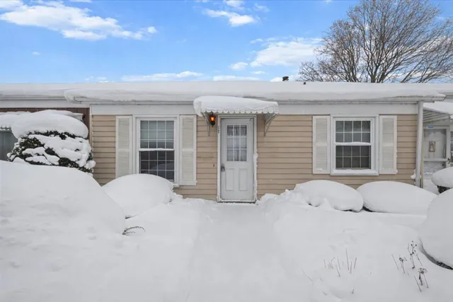 $150,000 | 7763 Coachman Lane, Jenison, MI 49428