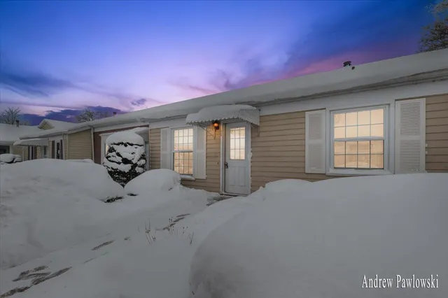 $150,000 | 7763 Coachman Lane, Jenison, MI 49428