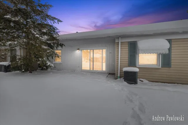 $150,000 | 7763 Coachman Lane, Jenison, MI 49428