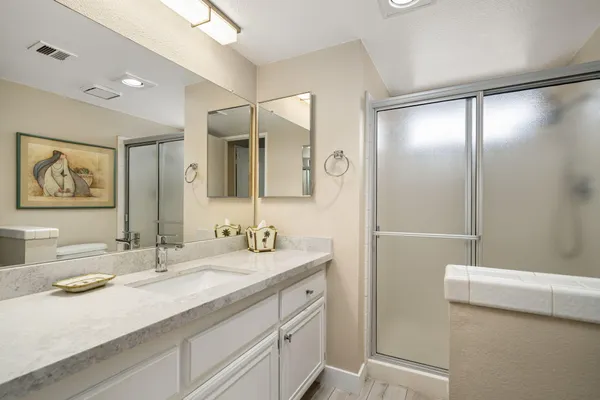 $369,900 | 40523 Preston Trail, Palm Desert, CA 92211