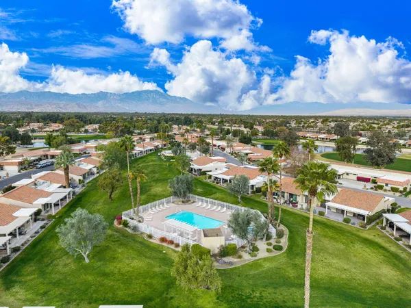 $369,900 | 40523 Preston Trail, Palm Desert, CA 92211