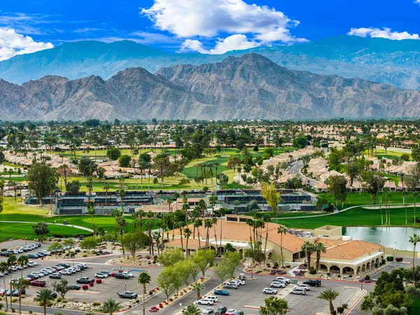 $369,900 | 40523 Preston Trail, Palm Desert, CA 92211