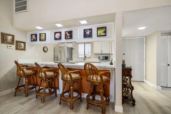 $369,900 | 40523 Preston Trail, Palm Desert, CA 92211