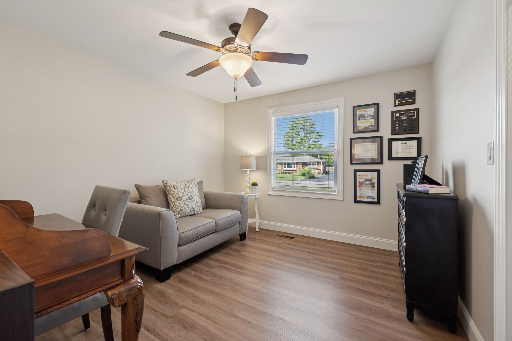 213 Knob Road Lebanon, TN 37087 - Photo 28 of 39 a living room with furniture and a window