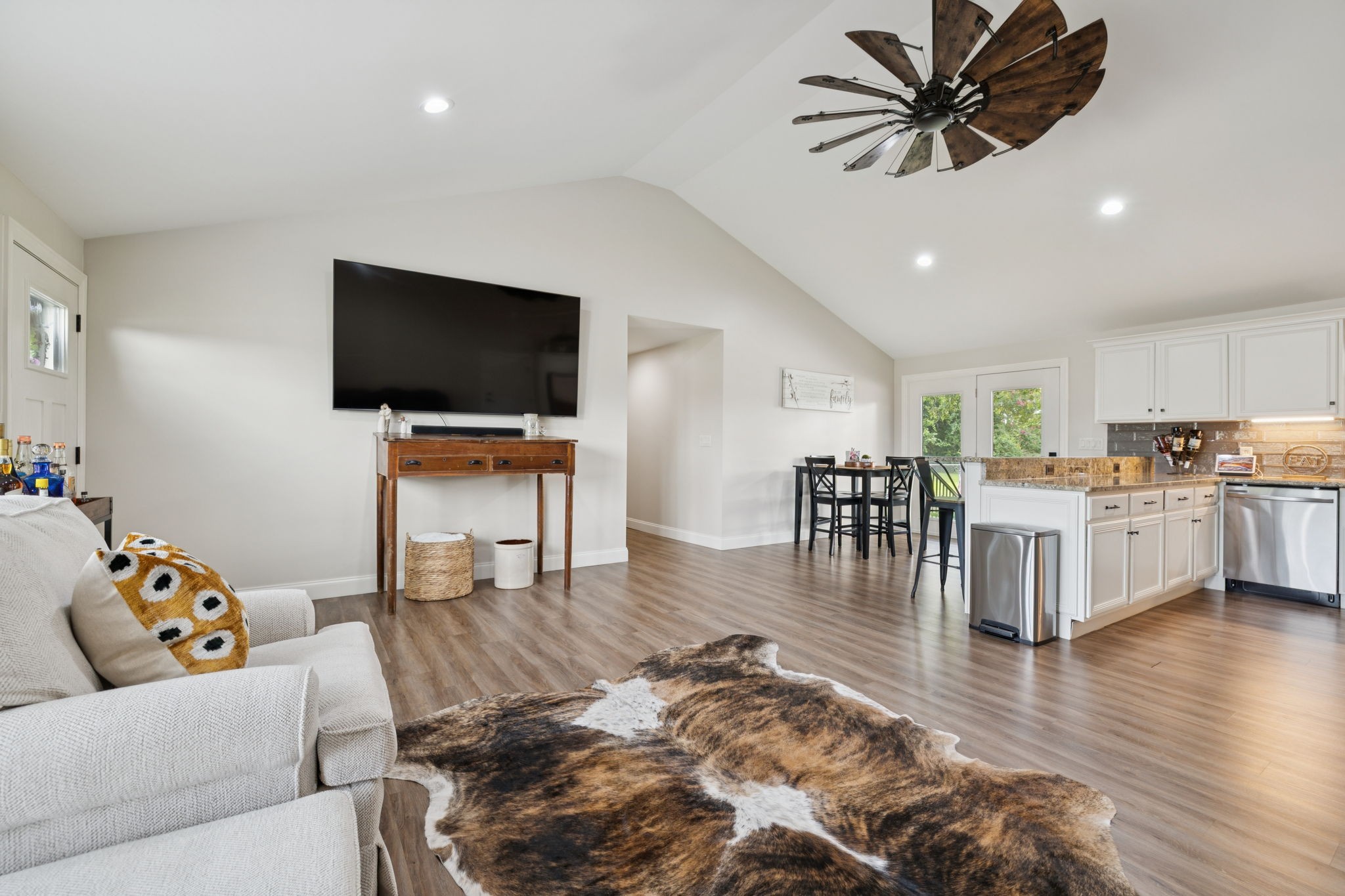 213 Knob Road Lebanon, TN 37087 - Photo 10 of 39 a living room with furniture and a flat screen tv