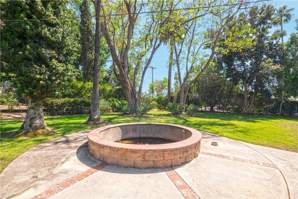 2083 Grace Street Riverside, CA 92504 - Photo 53 of 70