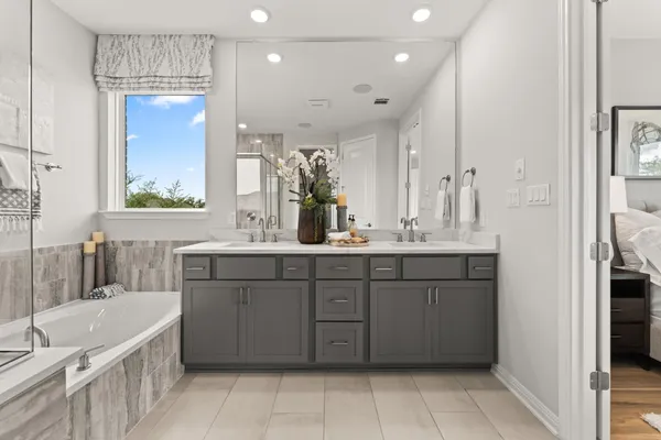 $574,900 | 292 Milam Crk Drive, Kyle, TX 78640