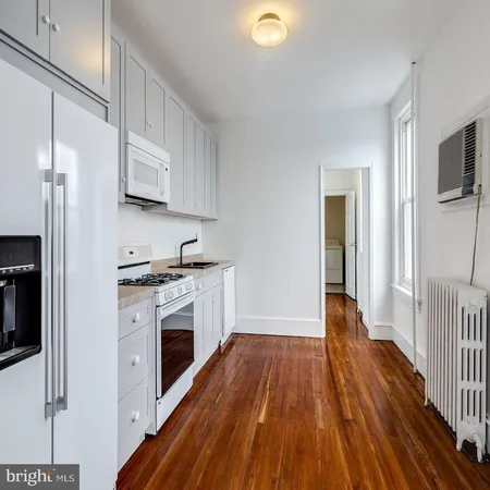 $2,900 | 243 Krams Avenue, Philadelphia, PA 19128