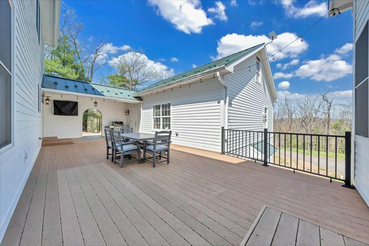 220 Fox Run Road Boones Mill, VA 24065 - Photo 13 of 81 Deck