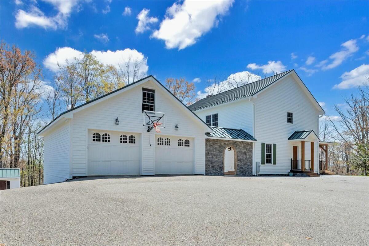 220 Fox Run Road Boones Mill, VA 24065 - Photo 52 of 81 tempImage7nIZMp
