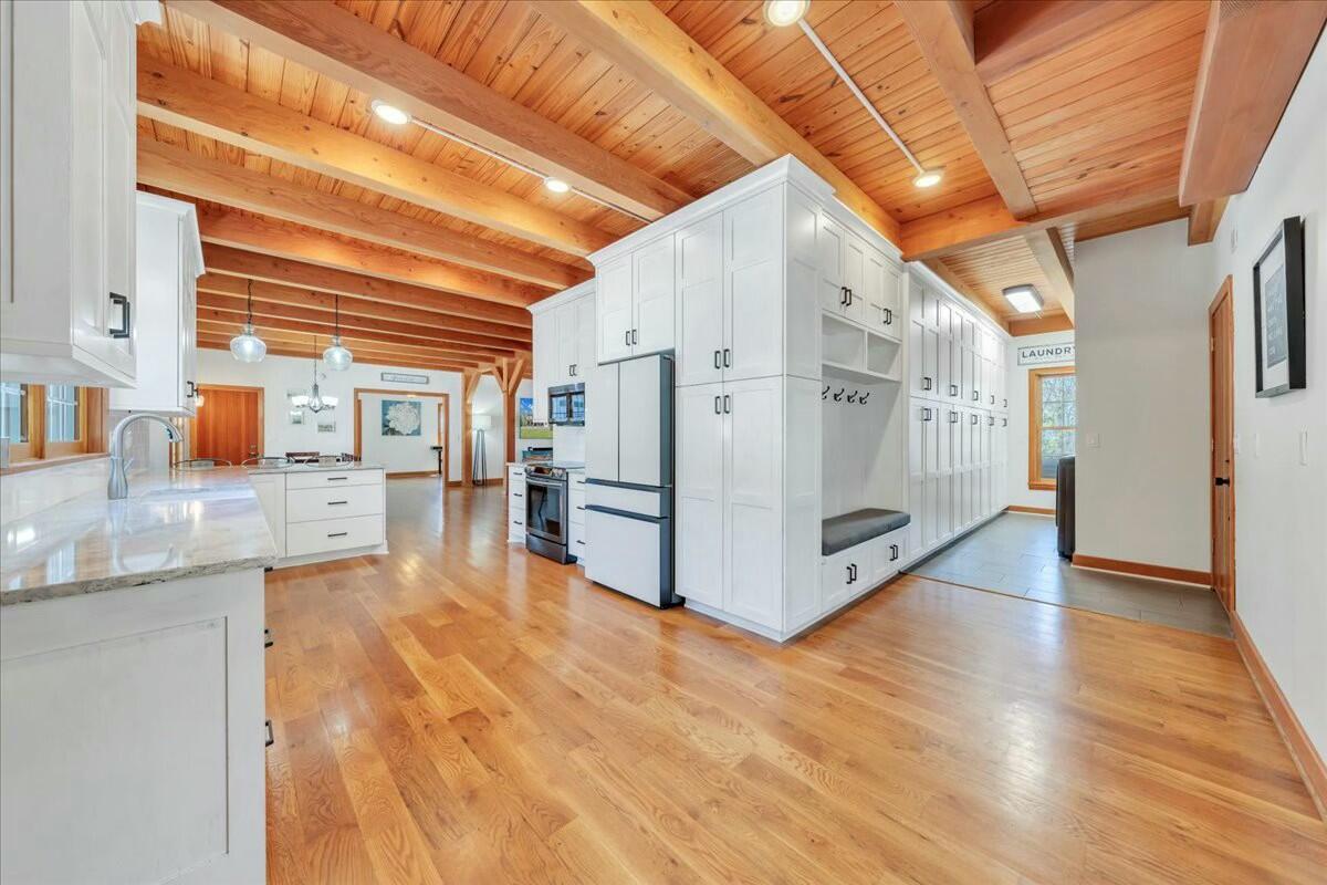 220 Fox Run Road Boones Mill, VA 24065 - Photo 10 of 81 tempImagee9EQza