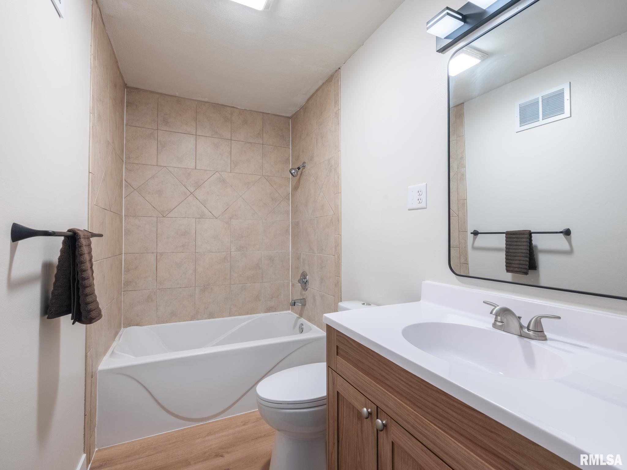209 Capri Street Pekin, IL 61554 - Photo 21 of 36
