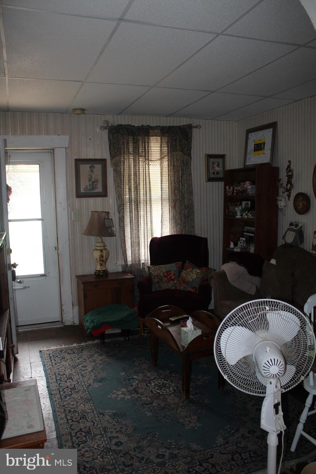 925 Ridgeway Street Gloucester City, NJ 08030 - Photo 3 of 9 Gallery Image 3