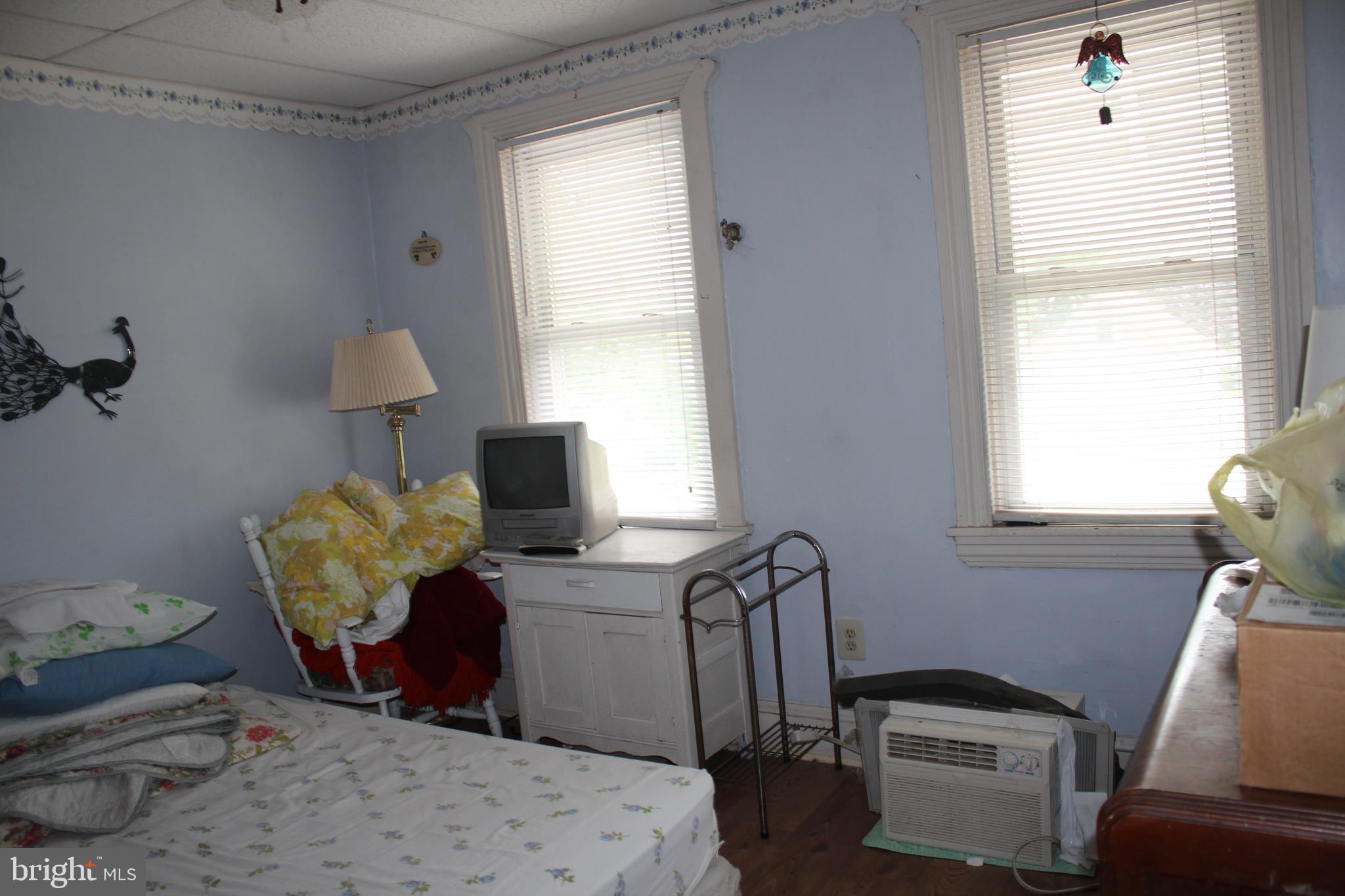 925 Ridgeway Street Gloucester City, NJ 08030 - Photo 5 of 9 Gallery Image 5
