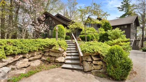 $2,400,000 | 89 North Undermountain Road, Egremont, MA 01230