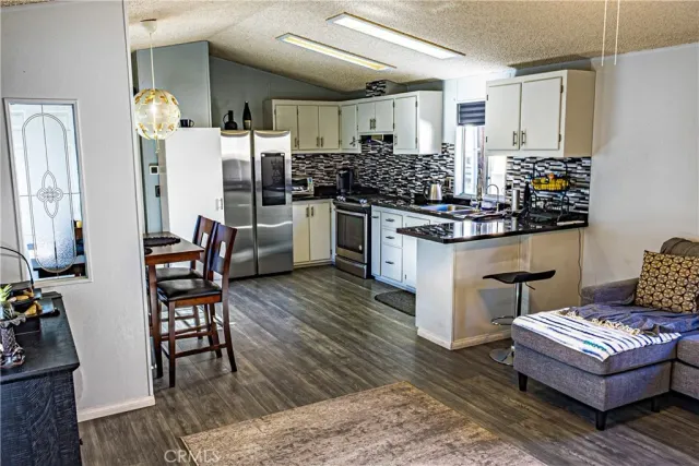 $190,000 | 8811 Park Bellflower Ca, Unit 54, Bellflower, CA 90706