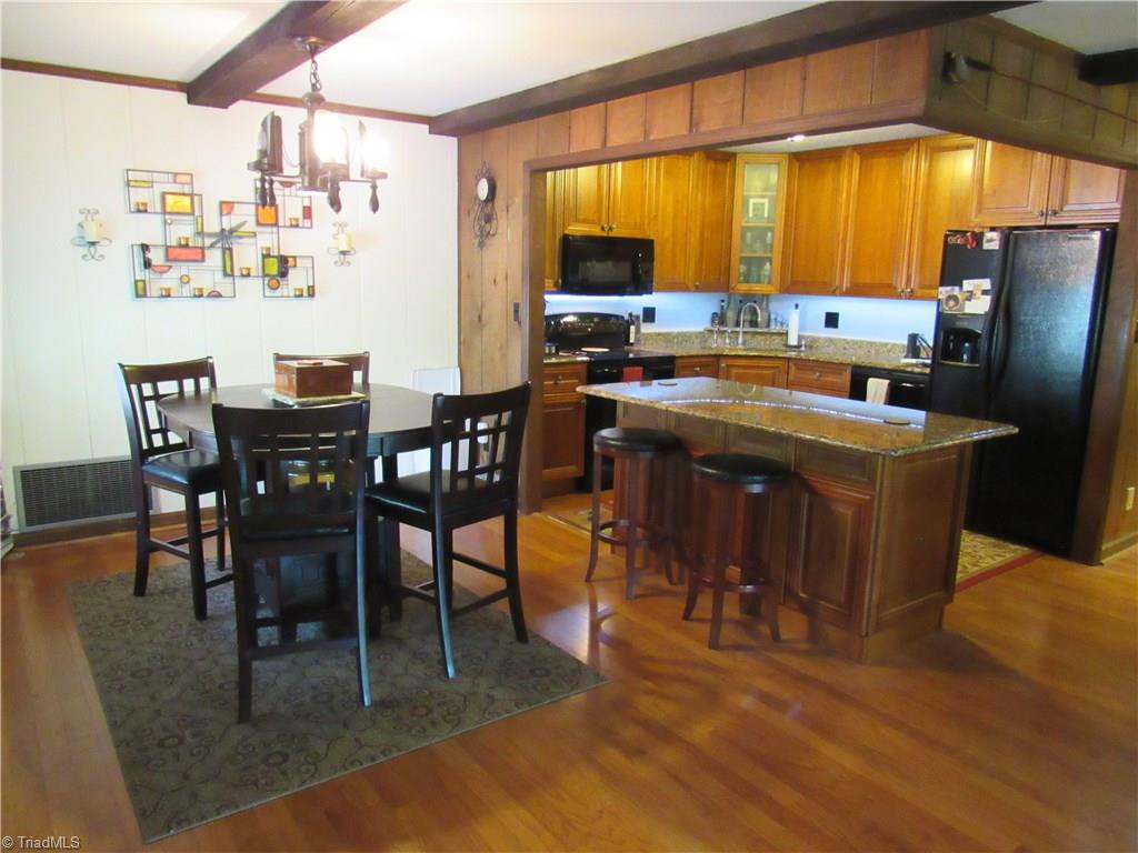 1320 Old Mail Rte Road King, NC 27021 - Photo 20 of 30