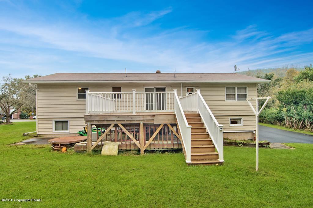 309 Albert Road Stroudsburg, PA 18360 - Photo 3 of 43 huge deck, back