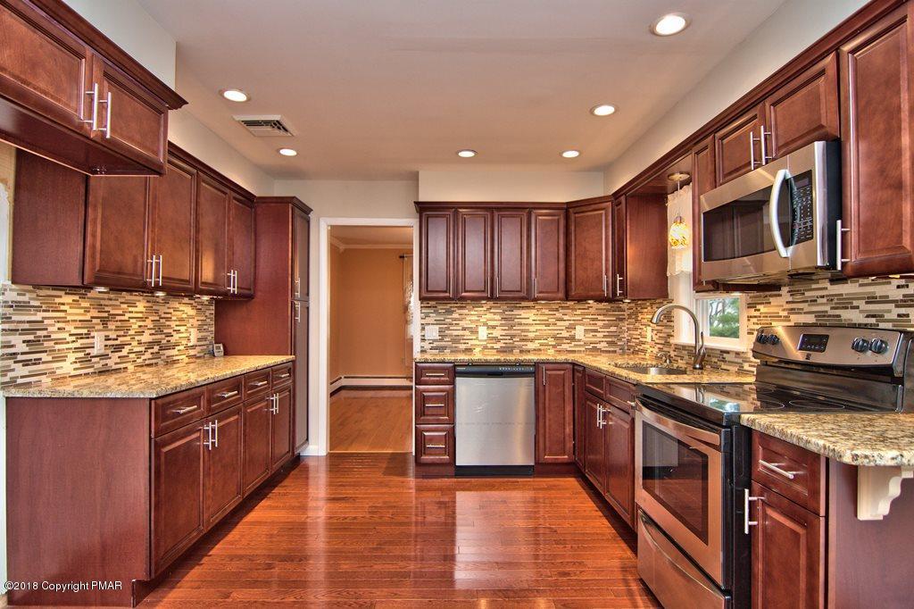 309 Albert Road Stroudsburg, PA 18360 - Photo 4 of 43 main floor kitchen