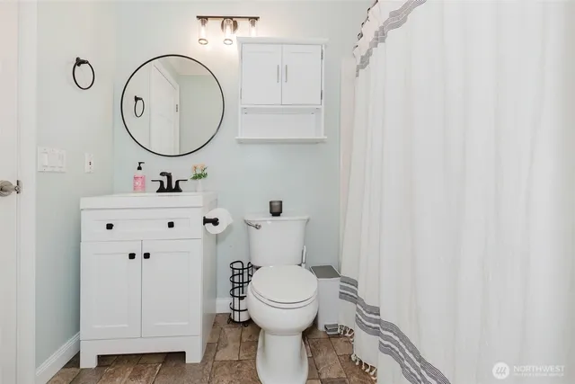 $499,999 | 1799 Northwest Mulholland Boulevard, Poulsbo, WA 98370