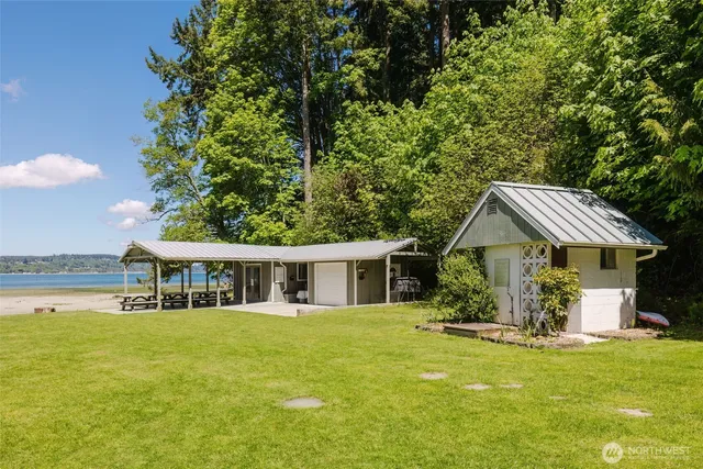 $499,999 | 1799 Northwest Mulholland Boulevard, Poulsbo, WA 98370