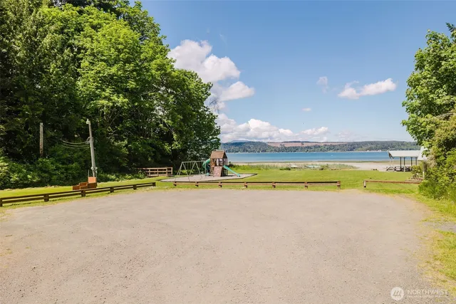 $499,999 | 1799 Northwest Mulholland Boulevard, Poulsbo, WA 98370