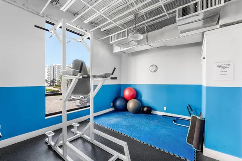 $425,000 | 1600 South Ocean Drive, Unit 7H, Hollywood, FL 33019