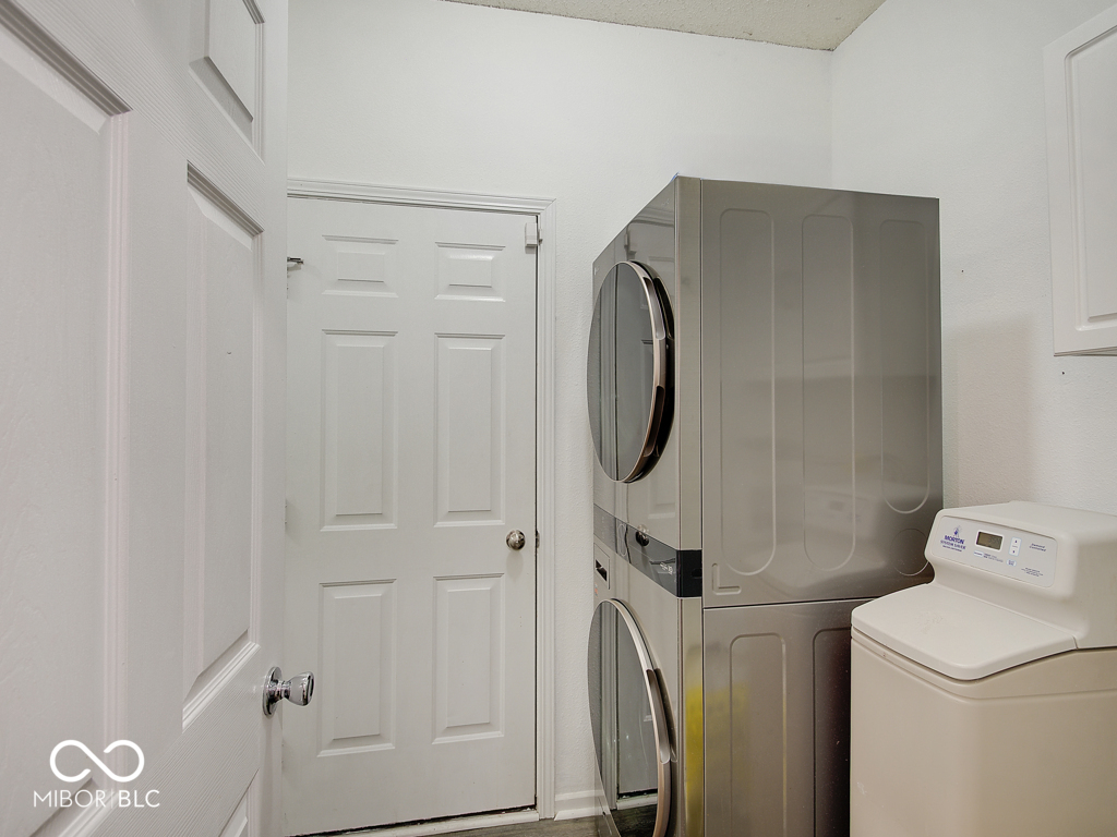 13315 Patriotic Way Fishers, IN 46037 - Photo 19 of 44