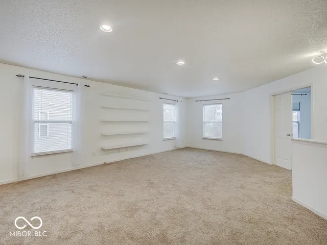 $350,000 | 13315 Patriotic Way, Fishers, IN 46037