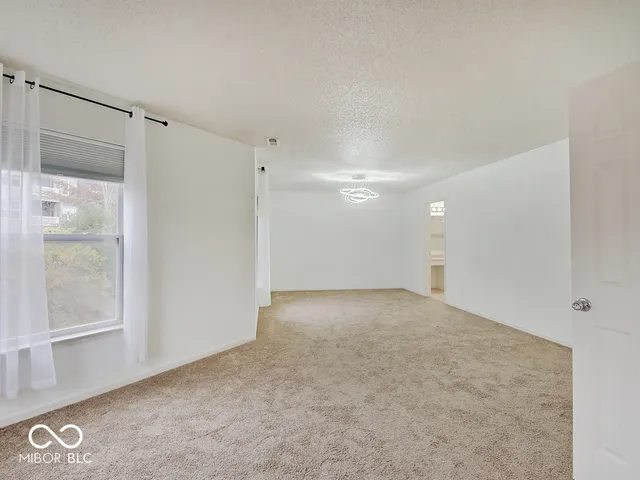 $350,000 | 13315 Patriotic Way, Fishers, IN 46037