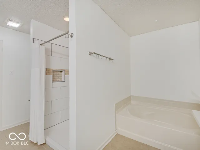 $350,000 | 13315 Patriotic Way, Fishers, IN 46037