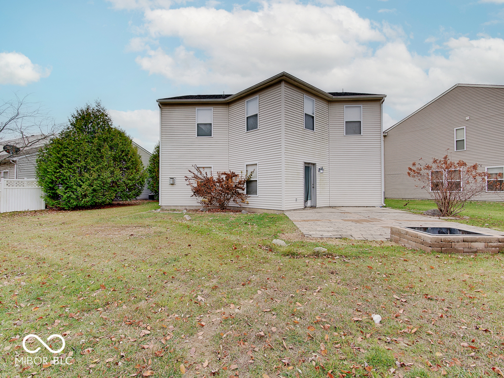 13315 Patriotic Way Fishers, IN 46037 - Photo 41 of 44