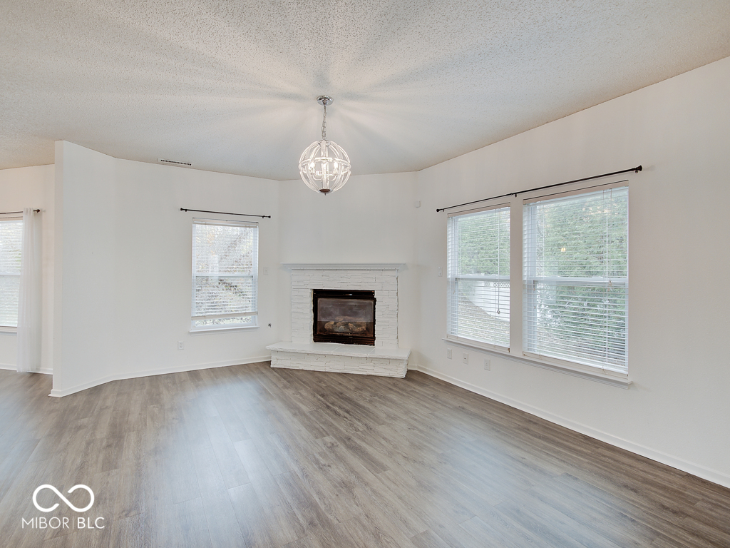 13315 Patriotic Way Fishers, IN 46037 - Photo 9 of 44