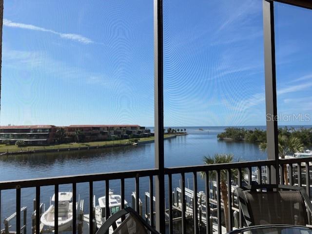 3313 Sunset Key Circle, Unit 203 Punta Gorda, FL 33955 - Photo 5 of 59