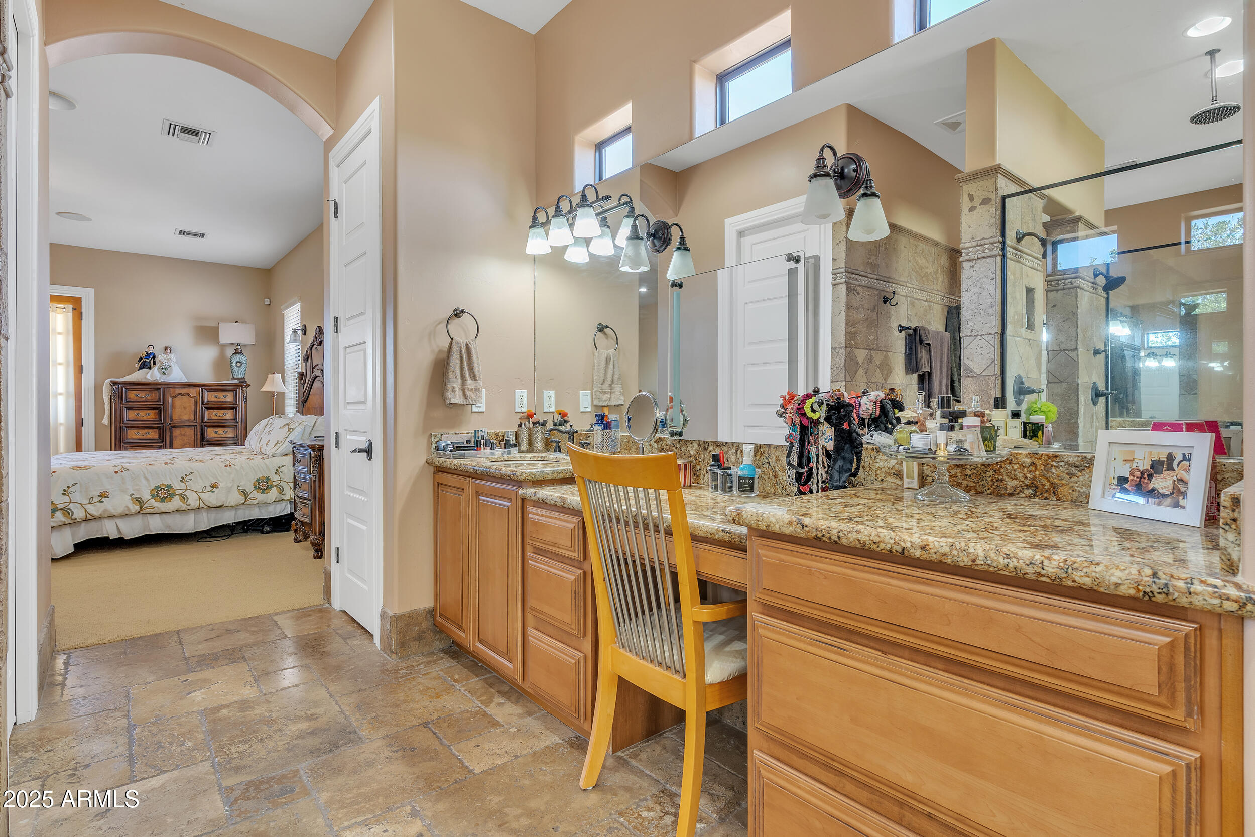 7172 Gelding Lane Coolidge, AZ 85128 - Photo 25 of 45 a view of living room and kitchen