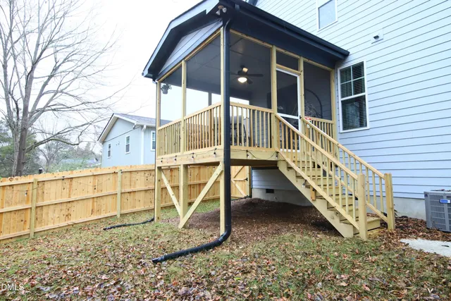 a vase of flowers sitting on a table