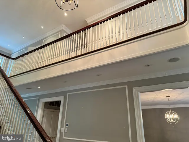 a view of entryway with a front door