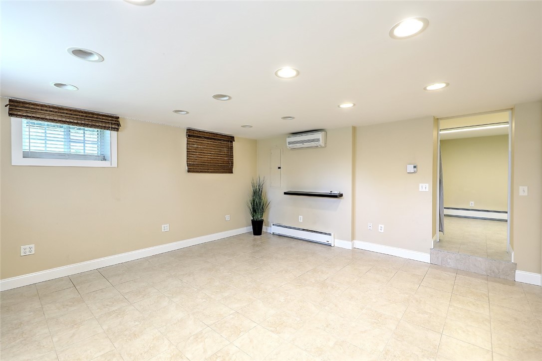 18 Taddy Avenue Warren, RI 02885 - Photo 24 of 35 Gallery Image 24