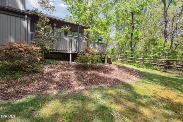 $220,500 | 20 Willowbrook Drive, Unit 20, Kingsport, TN 37660