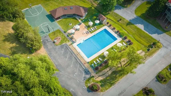 $215,000 | 20 Willowbrook Drive, Unit 20, Kingsport, TN 37660